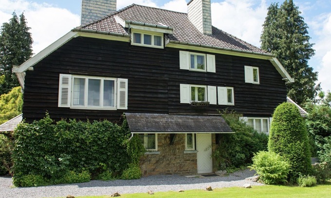 Spa Villa | Elegant Mansion in Spa Liege with Private Garden Retreat