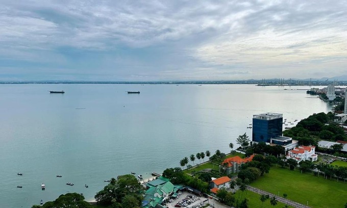 Downtown George Town Apartment | Stunning Mansion One Gleneagles with Panoramic Seaview