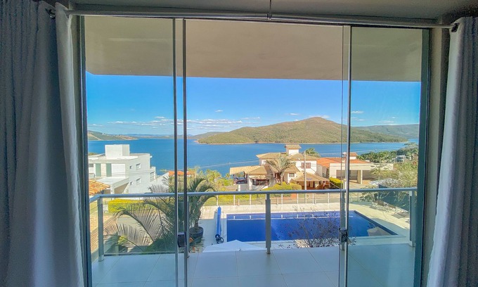 Capitolio House | Mansion with Breathtaking Views & Pool Access