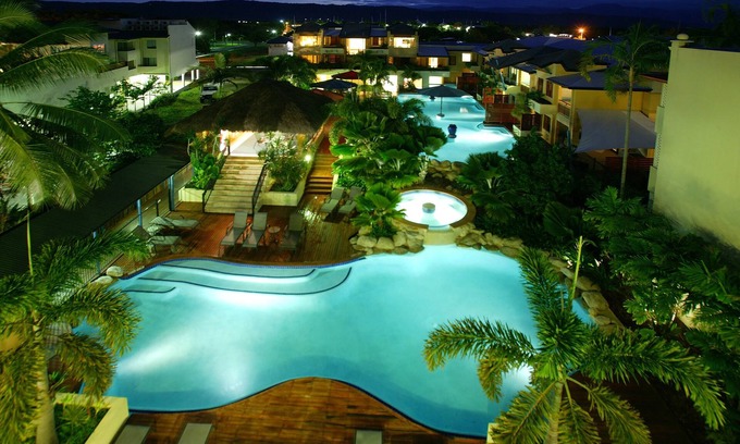 Port Douglas Hotel | Enjoy Your Stay at Mantra Heritage with Pool and Spa