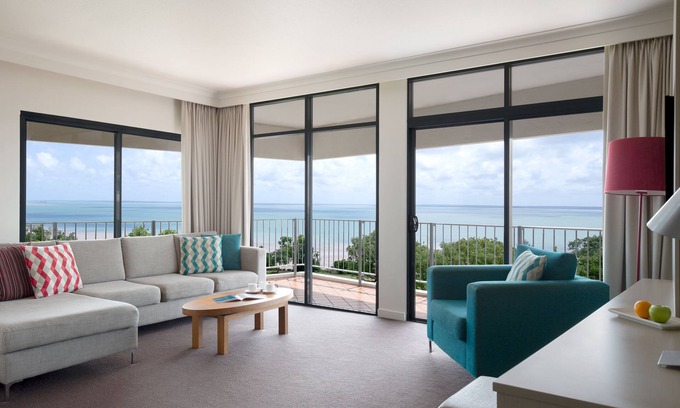 Darwin City Centre Hotel | Discover Mantra on the Esplanade: 4-Star Comfort Awaits
