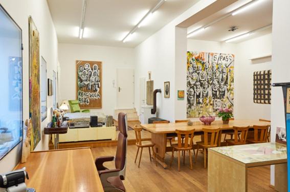 Krems an der Donau Apartment | Stylish Manusch Apartment in Krems an der Donau