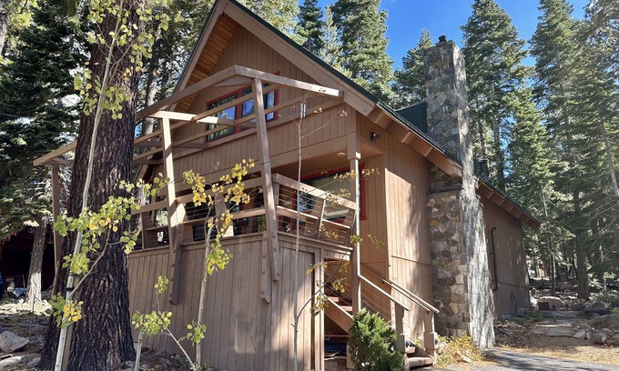 Carnelian Woods Ski Chalet | Pet-Friendly Manzanita Grove Cabin Near Lake & Forest