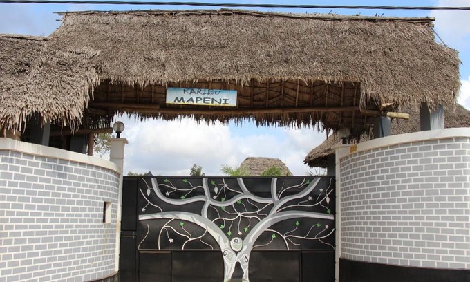 Mlingotini Cabin | Discover Mapeni Lodge: Ocean View Retreat with Private Beach
