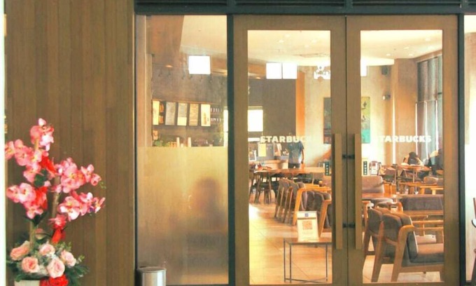 Batu Pahat Hotel | Discover Maple Lodge: Family-Friendly with Great Amenities