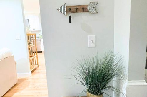 Kingston House | Family-Friendly Getaway at The Maplewood by Vacation Your Way