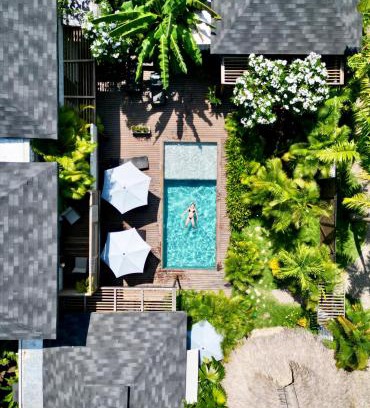 Palomino House | Idyllic MAPUWI: Oceanfront Getaway with Pool & Dining