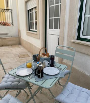 Sines Apartment | Pet-Friendly Getaway at Maré Baixa - Rated 9.1/10!