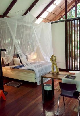 Chiguata Bed & Breakfast | Oceanfront Mar Verde Lodge: Rated 10/10 for Guest Satisfaction