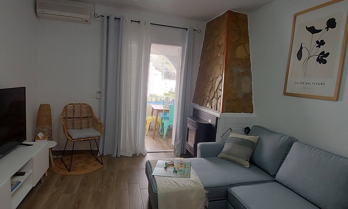 Peniscola Apartment | Relaxing Escape at Mar y Montaña Costa Azahar, España