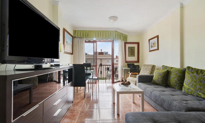 Telde Apartment | Relax at Mar y Sol Salinetas with Ocean View Amenities