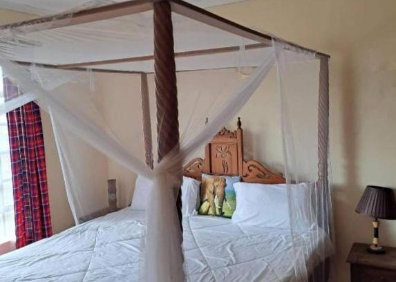 Maasai Mara Cabin | Explore the Mara View Safari Camp: Pet-Friendly Retreat
