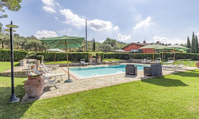 Castelfiorentino Apartment | Relax at Maramaldo GalloNero with Shared Pool in Chianti