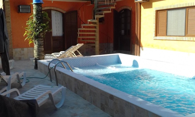 Sertao da Quina House | Discover Maranduba: Cozy Oceanfront Home with Pool