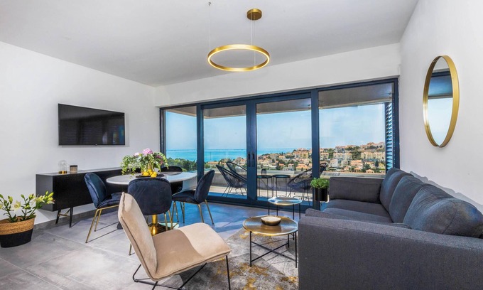 Gornji Kono Apartment | Marani 2-bedroom apartment in gorgeous Dubrovnik