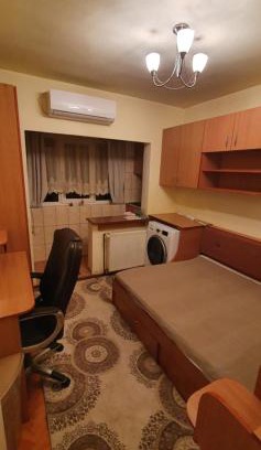 Cluj-Napoca Apartment | Discover Marasti Central: Family-Friendly Comfort Awaits