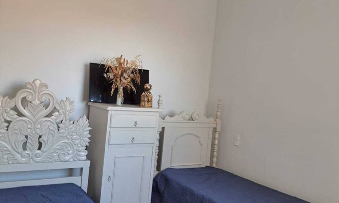 Centro Apartment | Welcoming Casa de Hóspedes: Family Friendly with Kitchen