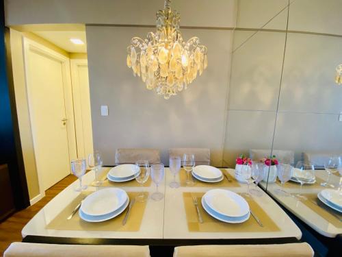 Caminho das Arvores Apartment | Experience Comfort at Salvador Prime: 4-Star Oasis Awaits!