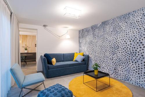 Monteceneri Apartment | Premier MarAvilia Apartment with Oceanfront Serenity
