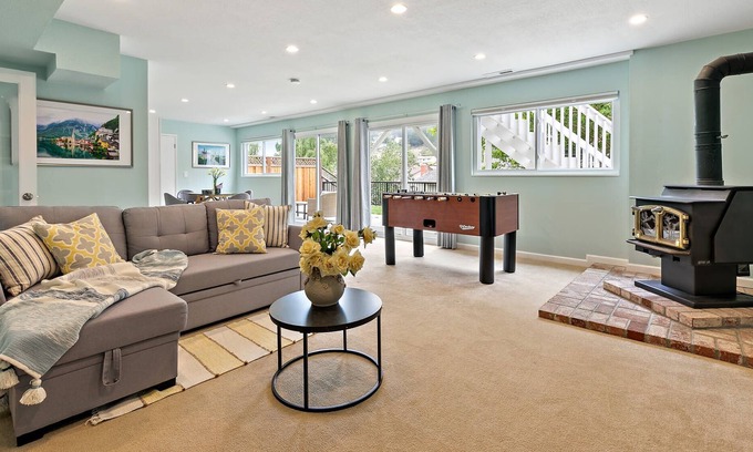 Park Pacifica House | Discover Marbella Lane: Your Perfect Getaway Home