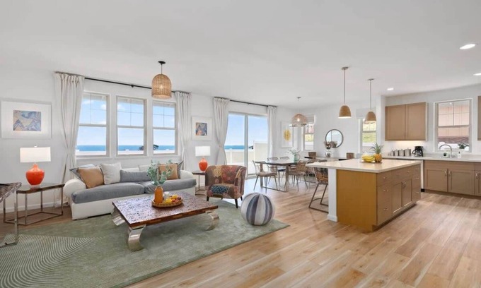 Makaha Valley House | Experience @ Marbella Lane: Ocean Views & Relaxing Spa