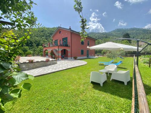 Pignone Apartment | Oceanfront Bliss at MARCO APARTMENTS di Locanda da Marco