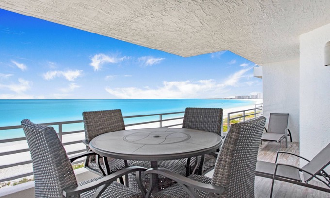 Marco Island Condo | Experience Coastal Bliss at Somerset 606: Rated 10/10