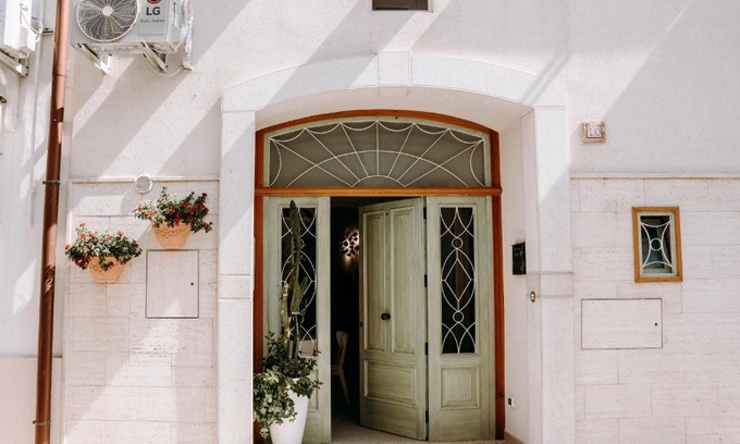 Polignano a Mare Apartment | Child-Friendly Retreat at Mare Adesso - Rated 9.5/10!