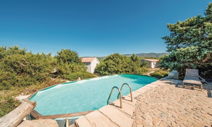 Badesi Apartment | Premier 1 Bedroom Accommodation with Ocean View in Badesi