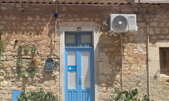 Sampieri House | Mareantico Shabby Apartment 50 meters from the beach