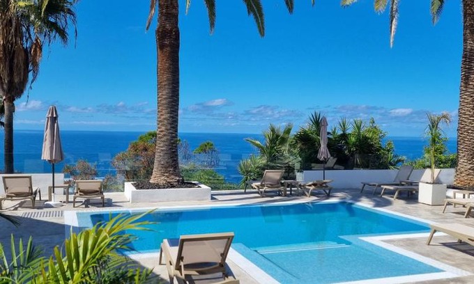 Los Realejos Apartment | Discover Maresía Village: Family-Friendly with Pool Access