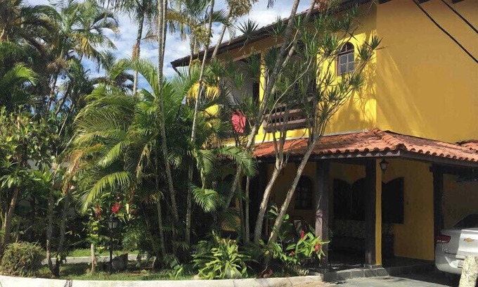 Maresias House | Oceanfront Maresias House: Perfect for Holiday Getaways