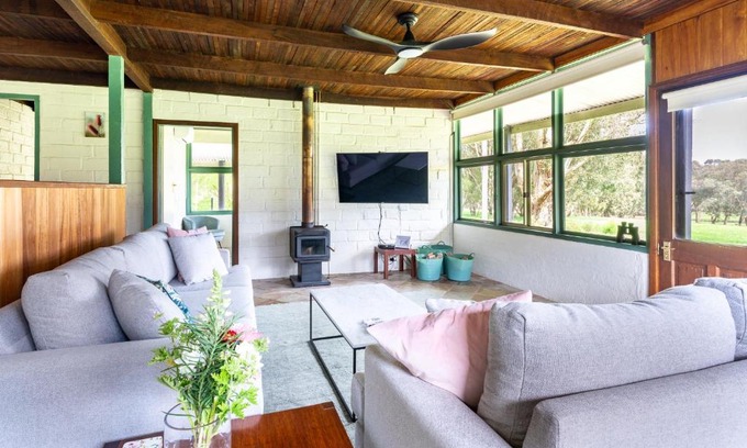 Osmington House | Family-Friendly Retreat at Margaret River Farm