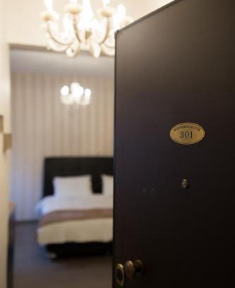 Omonia Apartment | Family-Friendly Margarita's Suites with High Guest Ratings