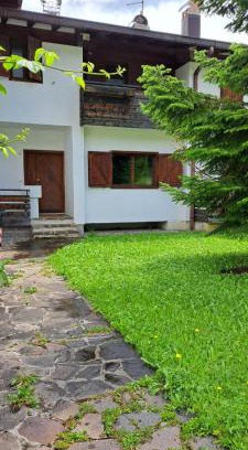 Calalzo di Cadore House | Discover Margiolà: Pet-Friendly Family Getaway Awaits