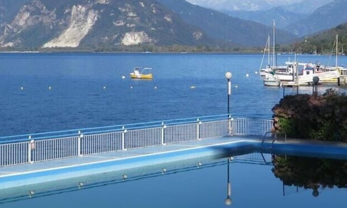 Pallanza Apartment | Scenic Margo 1 Apartment in Verbania with Lake Views
