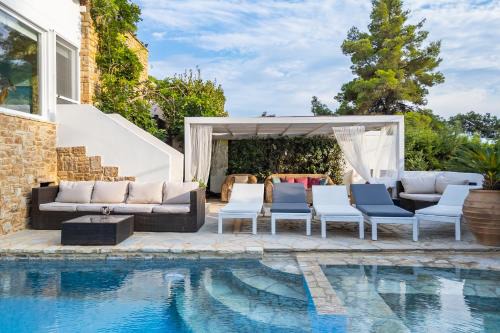 Elia Villa | Relax at Maria Elena Villas II with Oceanfront Views