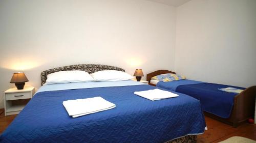 Seget Vranjica House | Oceanfront Retreat at La Vida Loca - Rated 9.4/10