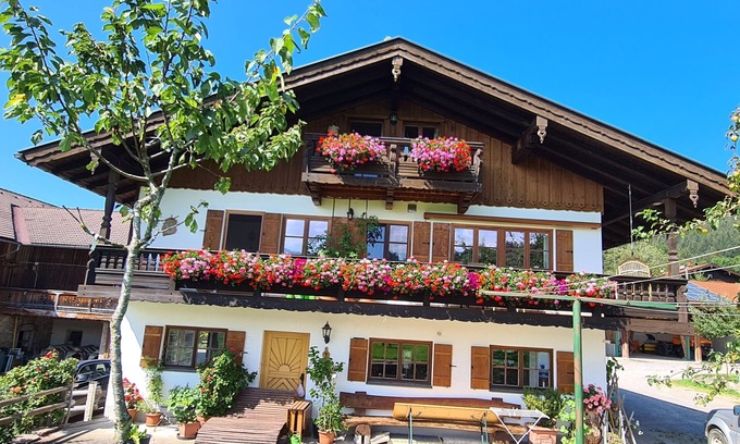 Fischbachau Apartment | Top-Rated Retreat: Maria Schnitzenbaumer with Family Amenities