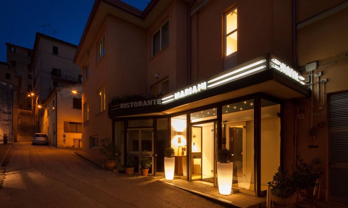 Jesi Hotel | Discover Mariani: Family-Friendly with Breakfast Included