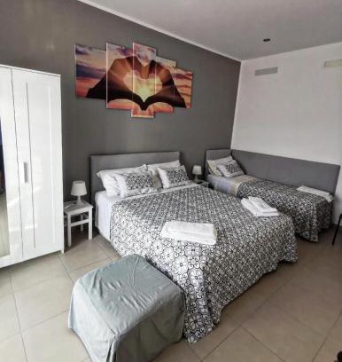 Viagrande Bed & Breakfast | Pet-Friendly Retreat Mariclà with Great Amenities & 9/10 Rating