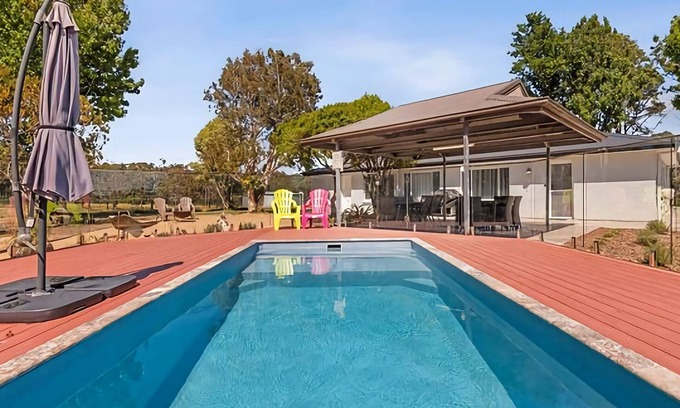 Mogo House | Unforgettable Stay at Maries Rest in Beautiful Tomakin