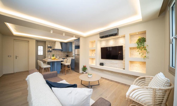 Katapodata House | Oceanfront Marigoulis Home: Guest Rated 9.8/10