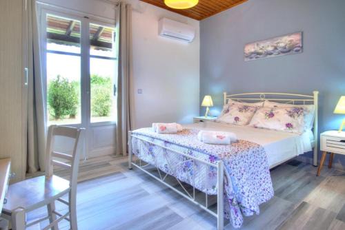 Roda Apartment | Top-Rated Marilenas House: Ideal for Families and Couples