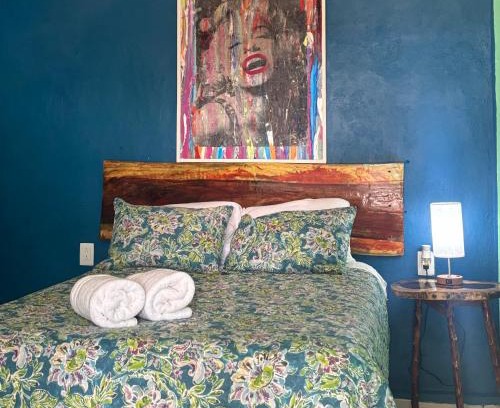 Bacalar Hotel | Discover Um Toque de Brazil in Bacalar: Family & Pet Friendly