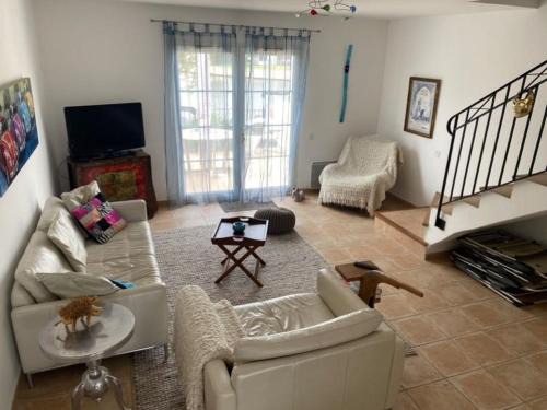 Aigues-Mortes Villa | Pet-Friendly Oasis: Marina 26 with Top Guest Rating 9.5