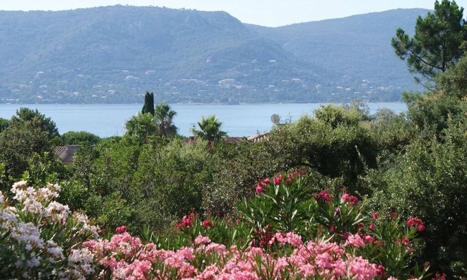 Porto-Vecchio Villa | Oceanfront Villa in Marina Di Fiori with Pool & Tennis