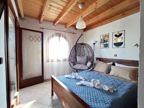 Chalikounas House | Family-Friendly Marina House Steps from Halikounas Beach
