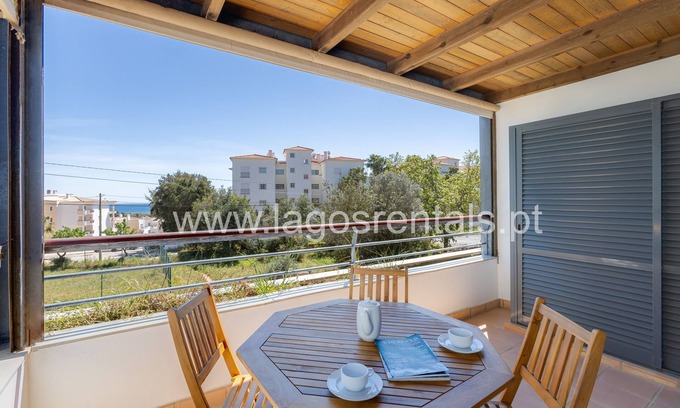 Telheiro Apartment | 🌴 Marina Park Getaway | Pool, Tennis & Easy City Access 🌊