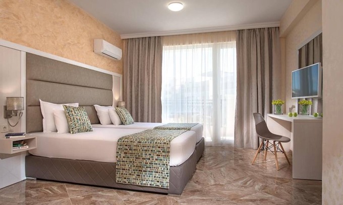 Obzor Bed & Breakfast | Discover Marina Sands Bijou Boutique in Beautiful Obzor